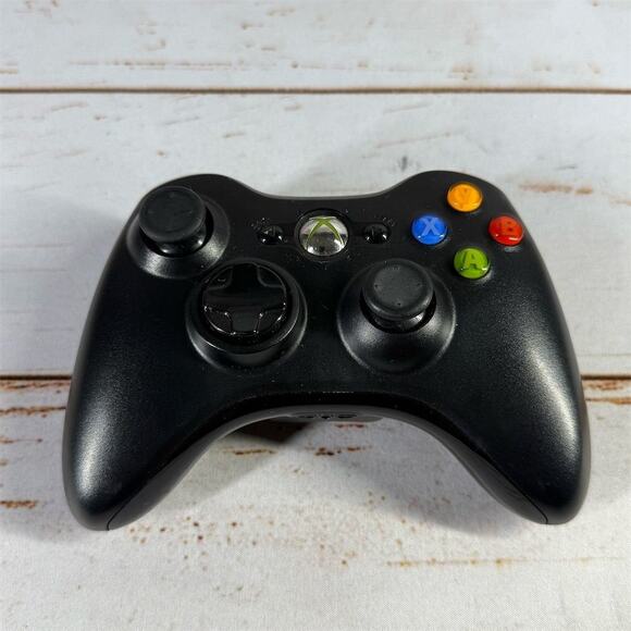 Microsoft Xbox 360 Wireless Controller – Black | No Battery Cover - Picture 1 of 4